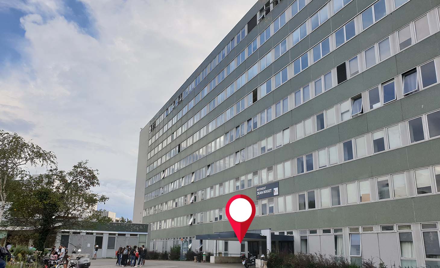 Accueil bâtiment Jean Roget Accueil bâtiment Jean Roget